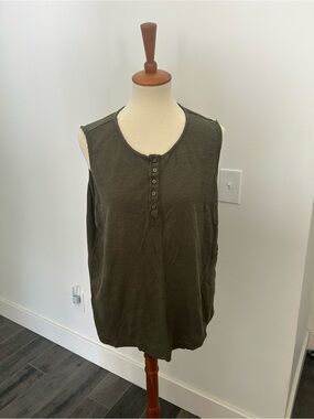 Sleeveless Henley Tank Top in Olive Green